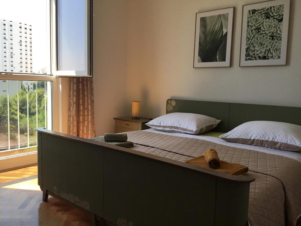 Apartman In Split-place To *