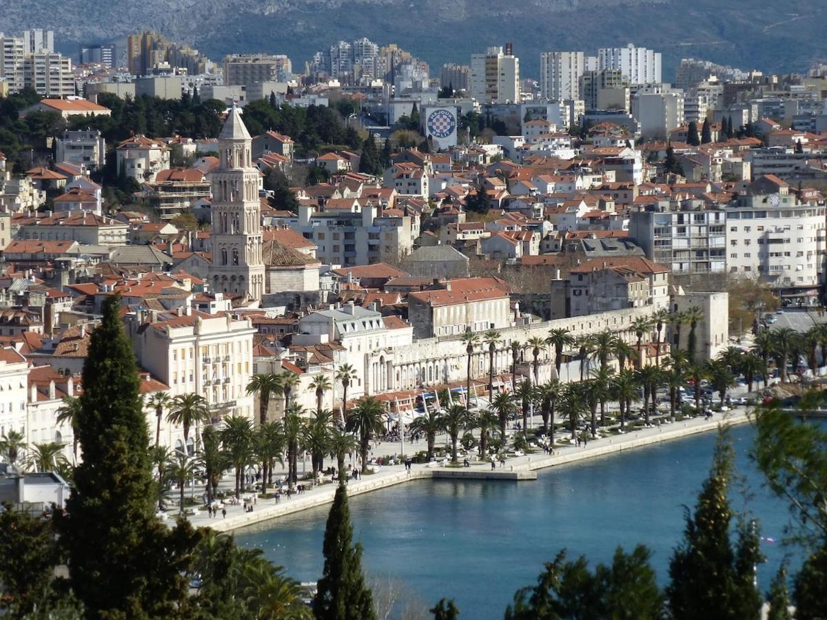 Apartman In Split-place To Split